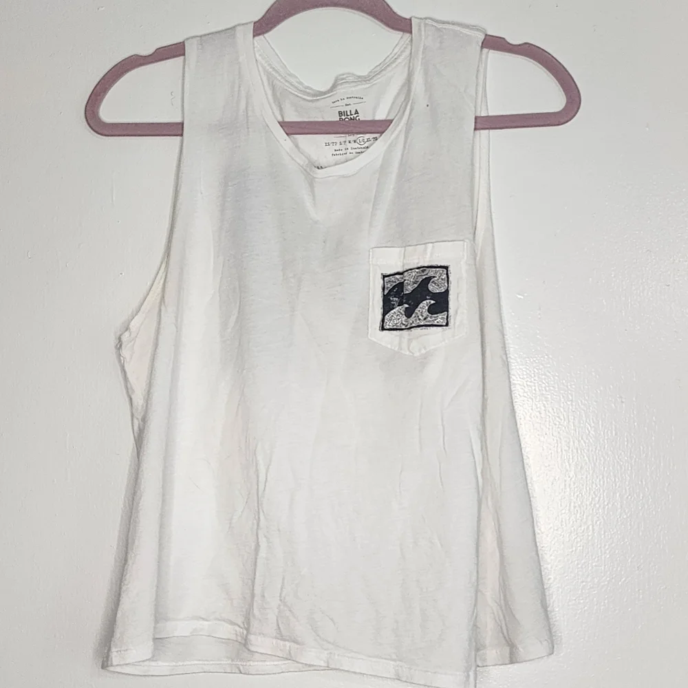 Cropped Tank - Picture 1 of 5